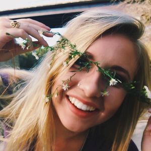 Meet your Posher, Lexie